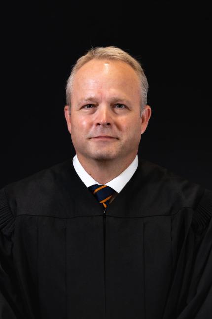 District Court Judge George Thompson Hears Argument with Nebraska District Court Judge George Thompson Hears Argument with Nebraska