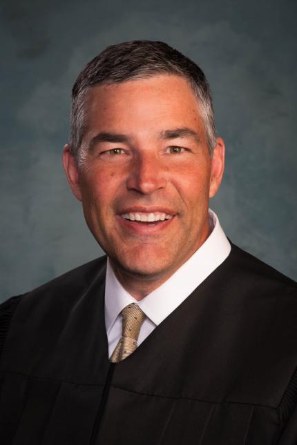 Court of Appeals Judge Larry Welch Helps Bring Mock Trial Program to Conestoga High School